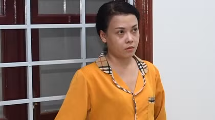 Cô gái trẻ cùng bạn trai bị khởi tố vì buôn bán ma túy