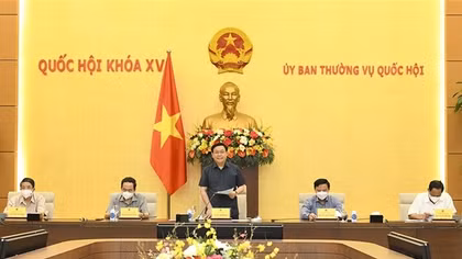 Khai mạc Phiên họp thứ 13 của Ủy ban Thường vụ Quốc hội