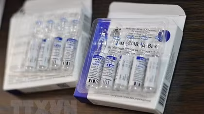 Cơ hội cho các nước nghèo khi miễn trừ bản quyền vaccine COVID-19