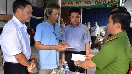 Thăm hỏi, hỗ trợ gia đình thai phụ và 2 con gái tử vong sau vụ tai nạn nghiêm trọng