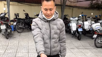 Hoang tin bị cướp để chiếm đoạt chiếc iPhone của người quen