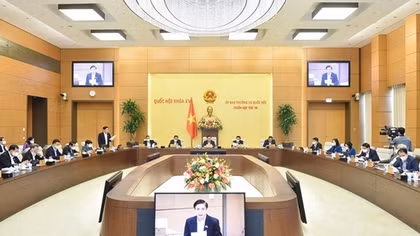 Giám sát việc huy động, quản lý và sử dụng các nguồn lực phục vụ phòng, chống dịch COVID-19