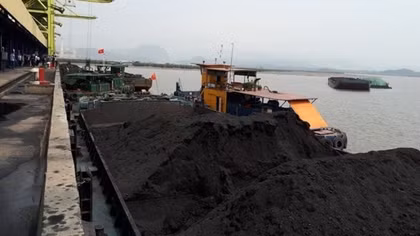 Giá than nhập khẩu tăng 170%