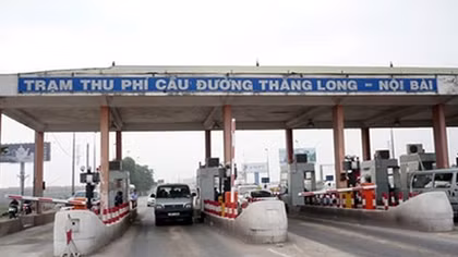 Hà Nội yêu cầu tạm dừng thu phí để xả trạm, tránh ùn tắc dịp nghỉ lễ 30/4-1/5