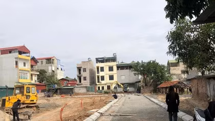 Bí thư Thành ủy Hà Nội: Không để xảy ra thông thầu, tham ô, tham nhũng trong đấu giá đất
