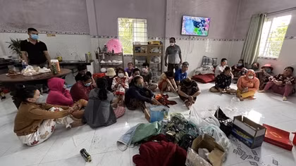 Triệt phá sòng bài “quý bà”