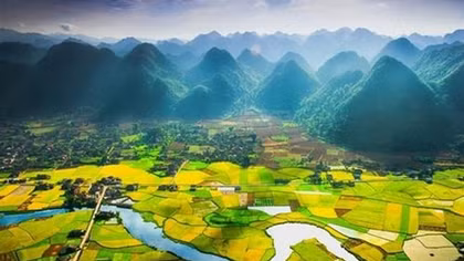 Miền Bắc tăng nhiệt, miền Nam mưa rào và giông