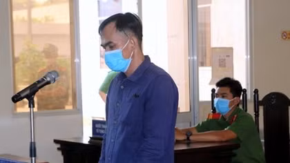 Xin lại gà đá không được, bắn Phó trưởng Công an phường trọng thương