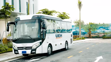 Trường đại học ở TP Hồ Chí Minh triển khai dịch vụ xe bus cho sinh viên và viên chức