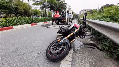 Mô tô phân khối lớn va chạm xe ga, một người tử vong tại chỗ