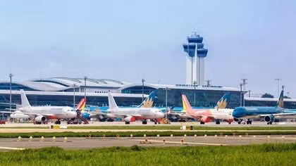 Mở lại đường bay quốc tế không hạn chế tần suất
