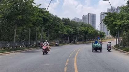 Nữ MC bị đối tượng cướp xe máy đâm trọng thương