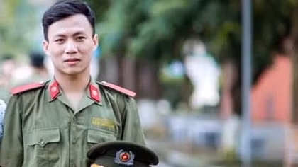 Tết này con không về