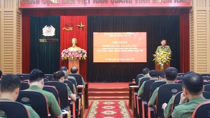 Quán triệt Nghị quyết Hội nghị lần thứ năm Ban chấp hành Trung ương Đảng khóa XIII