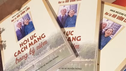 Giới thiệu tập sách, hình ảnh về cuộc đời, sự nghiệp của Đại tá Hà Văn Lâu