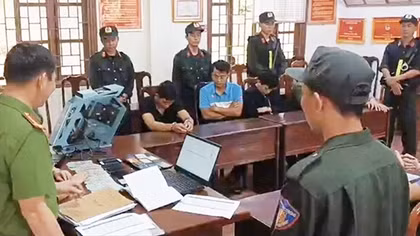 Bắt 17 đối tượng trong đường dây cá độ bóng đá 600 tỷ đồng ở Đắc Nông