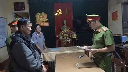 Khởi tố lái xe ôtô khách đi sai làn đường gây ra vụ TNGT làm 15 người thương vong