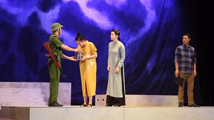 Tuần lễ Kịch CAND chào mừng 60 năm Ngày truyền thống lực lượng CSND