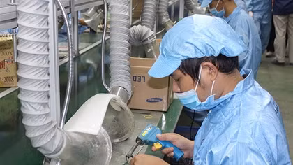 Nâng tầm phát triển công nghệ hiện đại chứ không thể chỉ lắp ráp, gia công