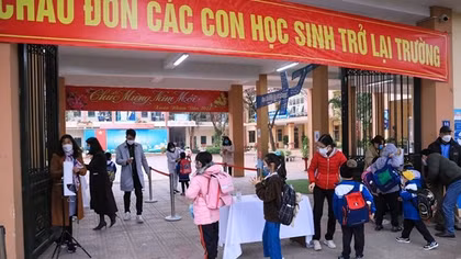 Lúng túng trong xử lý khi có học sinh là F0, F1