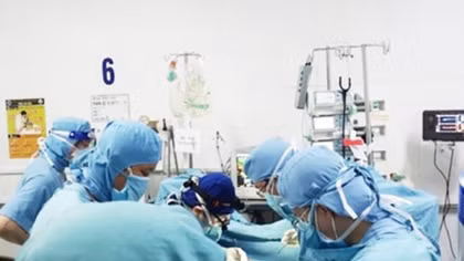 Cứu sống bé gái mắc dị tật tim bẩm sinh gây tím tái chân tay