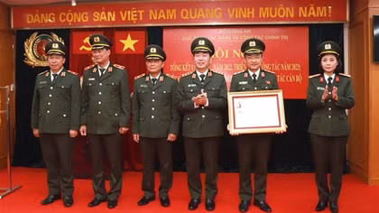 Công bố Quyết định về tổ chức bộ máy và cán bộ tại Cục Công tác đảng và công tác chính trị