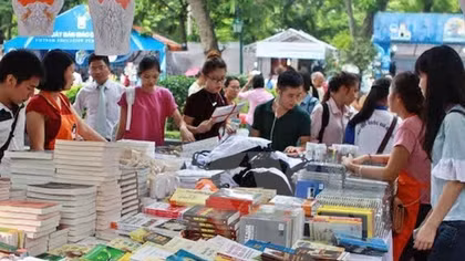 Vì một xã hội đọc lành mạnh