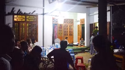 Bé gái hai tuổi tử vong bất thường tại nhà ông ngoại