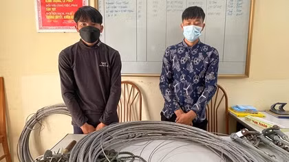 Liên tiếp bắt giữ các đối tượng chuyên “luộc” cáp điện