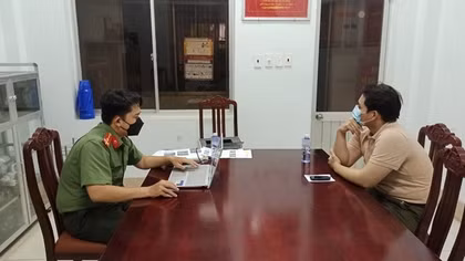Thanh niên “cho đất ăn tiền” để... vui và câu view