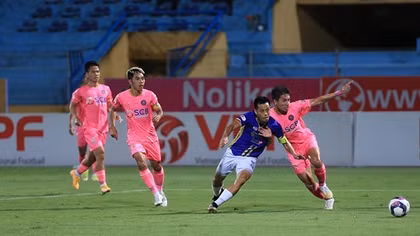 “V.League đặc biệt” ngột ngạt vì không thể khác biệt