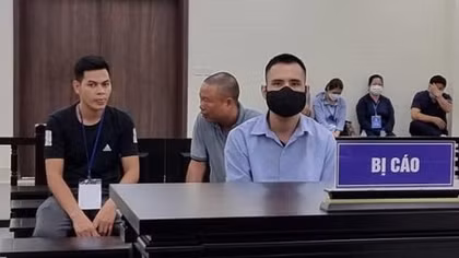 Lĩnh 8 năm tù vì lừa đảo “chạy” việc vào Công an