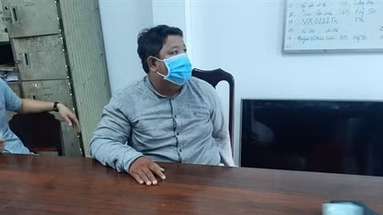 Vào khách sạn cùng bạn đồng tính, ngủ dậy tài sản hàng trăm triệu đã theo bạn đi xa