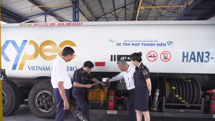 Xuất khẩu của Việt Nam sang Singapore đạt gần 3,4 tỷ USD