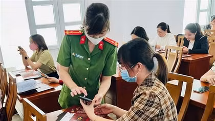 Công an và Hội Liên hiệp Phụ nữ tỉnh Ninh Thuận đẩy mạnh tuyên truyền Đề án 06/CP