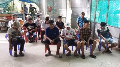 Sòng bạc đá gà qua mạng núp bóng quán cà phê