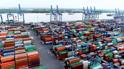Giải quyết điểm nghẽn trong logistics