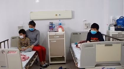 14 yếu tố nguy cơ khiến trẻ mắc COVID-19 diễn biến nặng