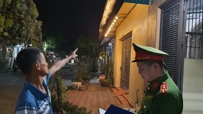 Hiệu quả từ mô hình vận động nhân dân lắp đặt đèn điện chiếu sáng đảm bảo ANTT trước cửa nhà