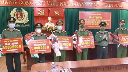 Đổi mới lề lối, tác phong, Công an Đắk Nông nhận gần 100 thư cảm ơn