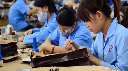 Cần đào tạo nghề và tạo việc làm cho phụ nữ di cư