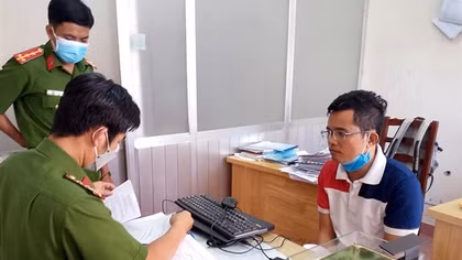 Kiếm tiền tỷ bằng… lừa đảo mua bán nhà đất