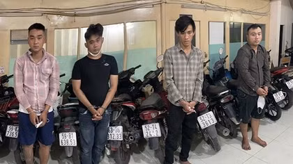 Sáng thuê khách sạn chơi ma túy, tối ra đường trộm xe