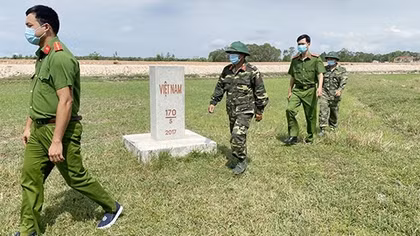 Phức tạp trật tự vùng biên ngày giáp Tết