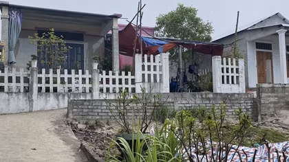 Sớm xử lý dứt điểm những công trình xây dựng trái phép ở Lăng Cô
