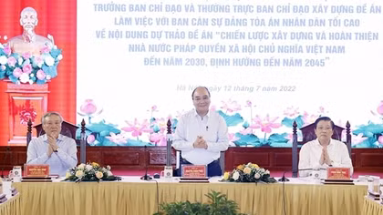 Xây dựng tòa án phát triển tiên tiến, hiện đại, vì nhân dân phục vụ