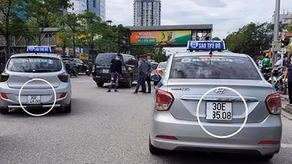 Quái chiêu thay đổi, đeo biển kiểm soát giả để né... "phạt nguội"