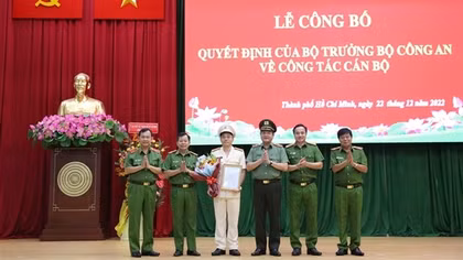 Công bố quyết định bổ nhiệm Phó Giám đốc Công an TP Hồ Chí Minh