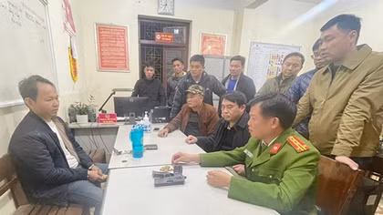29 giờ truy lùng đối tượng buôn ma túy dùng súng chống trả Công an