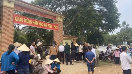 Vì sao nhiều học sinh trường THCS Khai Lạng đồng loạt không đến trường?